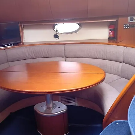 Boat Botel
